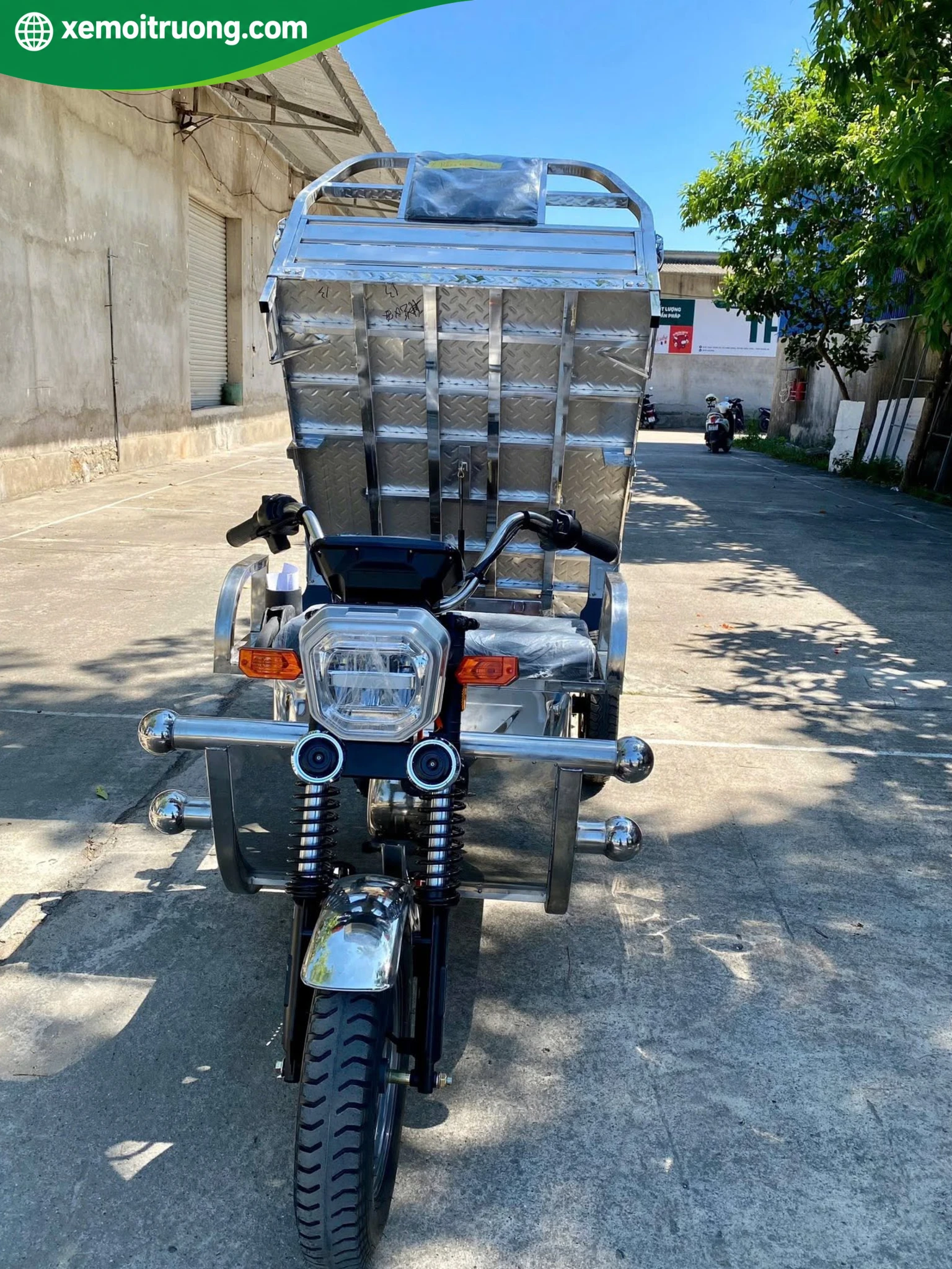 Xe Điện 3 Bánh Chở Hàng Inox 700KG Động Cơ 1200W 7 Xe Điện 3 Bánh Chở Hàng Inox 700KG Động Cơ 1200W - Ảnh 7