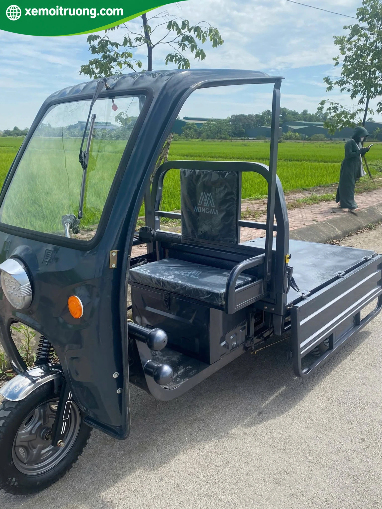 Xe Điện 3 Bánh Chở Hàng Có Mái Che 700KG Động Cơ 1200W 17 Xe Điện 3 Bánh Chở Hàng Có Mái Che 700KG Động Cơ 1200W - Ảnh 17